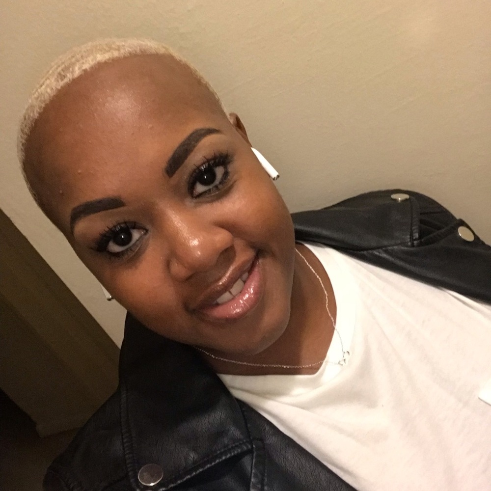 Meet your Posher, Tanisha